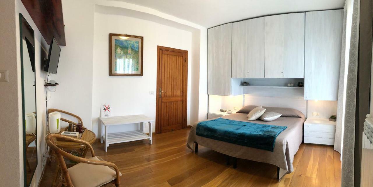 La Chicca Di Francesca Bed & Breakfast Santa Teresa Gallura Ngoại thất bức ảnh